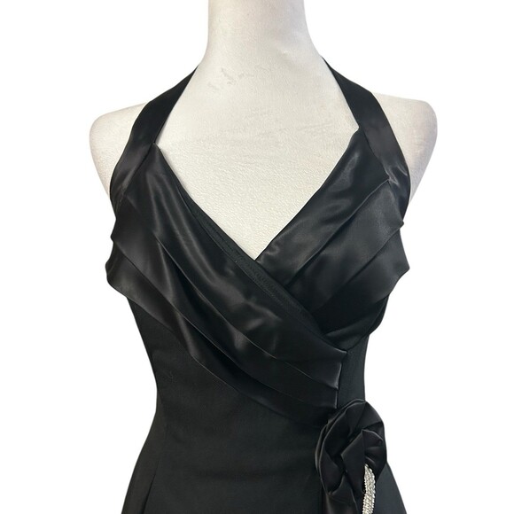 LA Glo Vintage Black Satin Trimmed Halter Dress Tulle Underneath Sz Sm - Picture 3 of 7